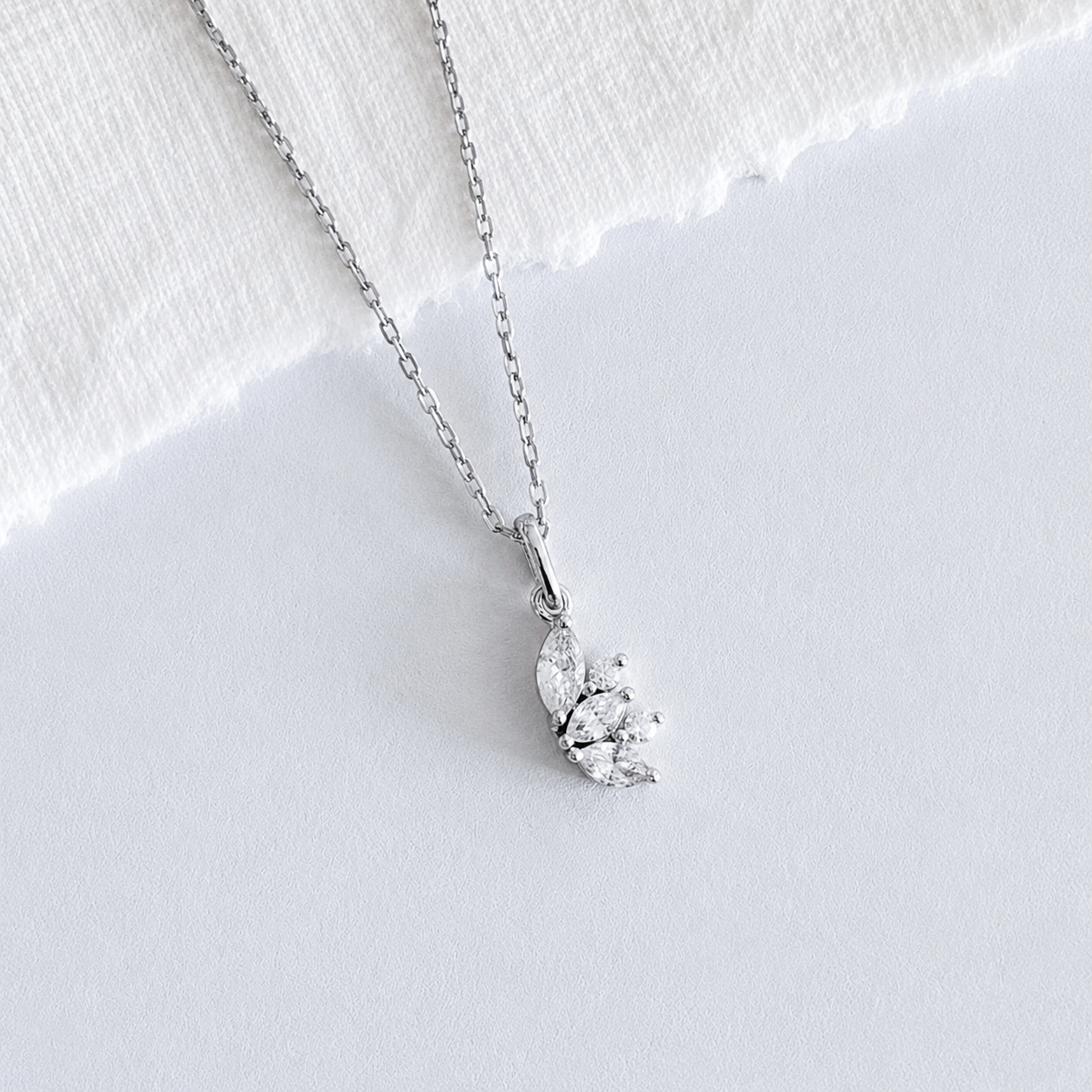 Collar Ángel Plata