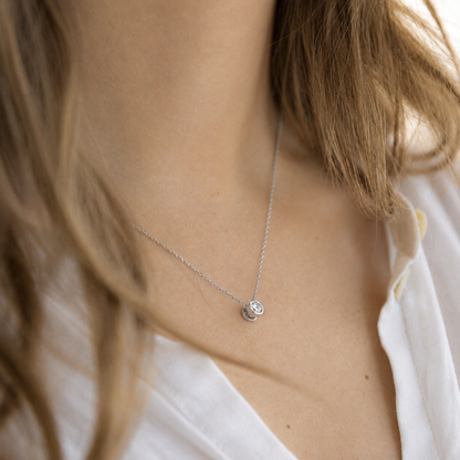 Collar Punto de Luz Plata